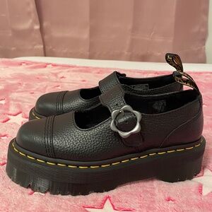 Dr. Martens ADDINA FLOWER BUCKLE LEATHER PLATFORM SHOES Size 6